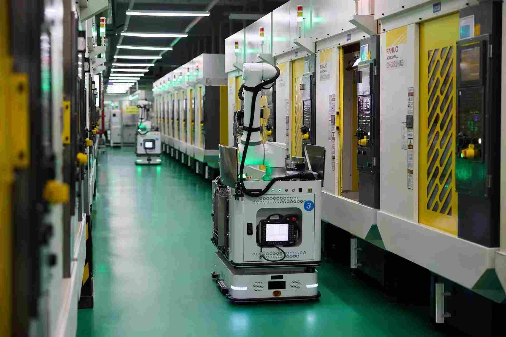 库克再访华,同行高管:中国制造——惊艳!(图3) 库克再访华,同行高管:中国制造——惊艳!(图3)